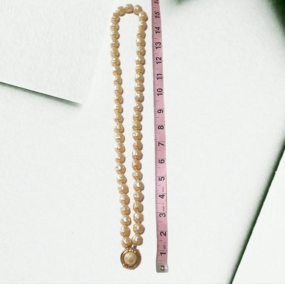 Givenchy Pearl Necklace - Picture 3 of 4